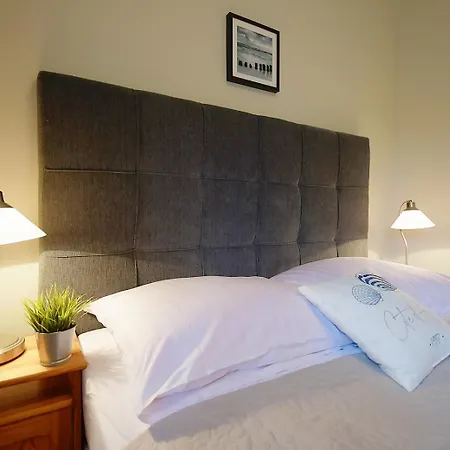 Marmari -villa Dla Par Pansiyon Grzybowo (West Pomeranian)