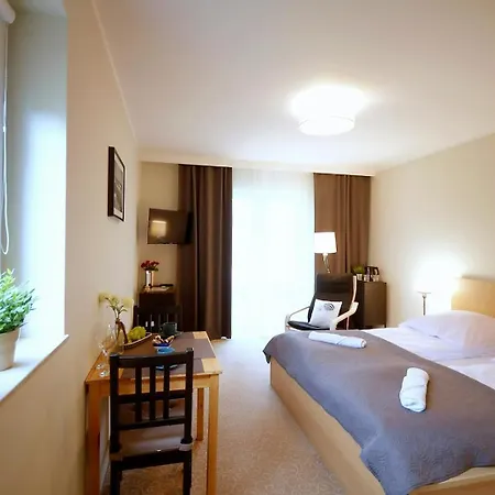 Marmari -villa Dla Par Homestay *